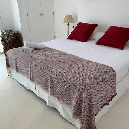 De Lujo En Ibiza דירה רוקה ליסה